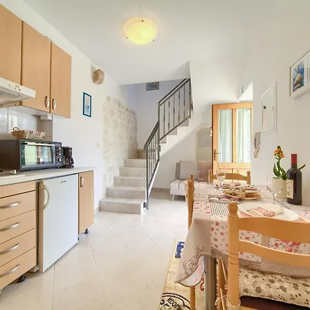 Chic And Charming Krk Downtown Apartment Krk Town