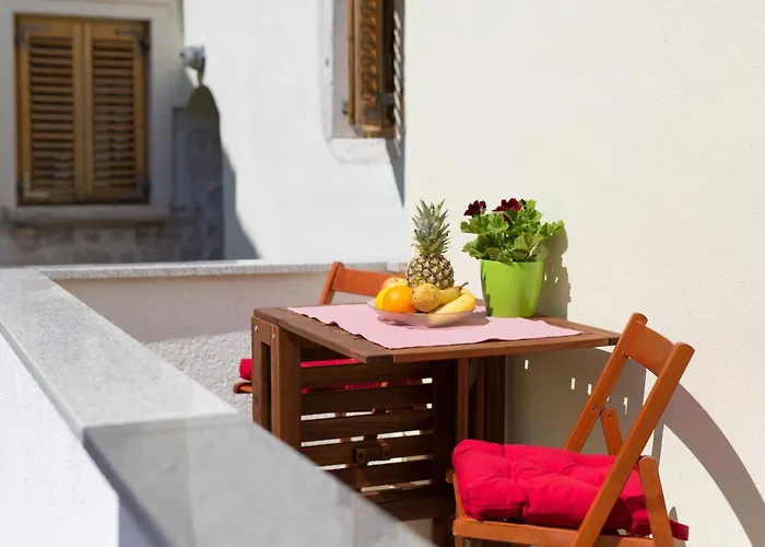 아파트 Chic And Charming Krk Downtown